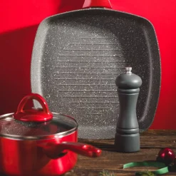 Młynek do pieprzu i soli drewniany Chess