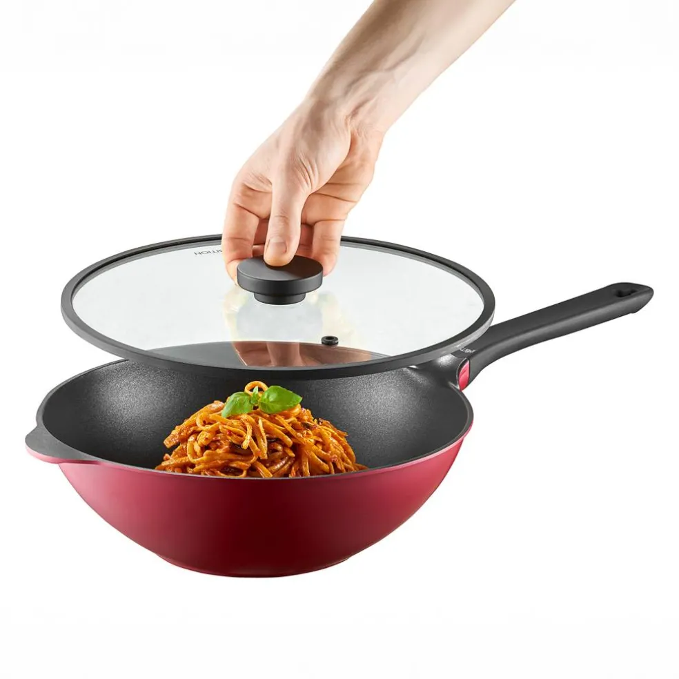 Patelnia wok z powłoką Qualum Basic 30 cm Noel